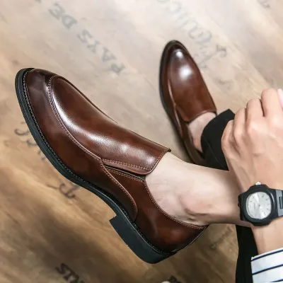 BROWN SLIP-ON GRIP